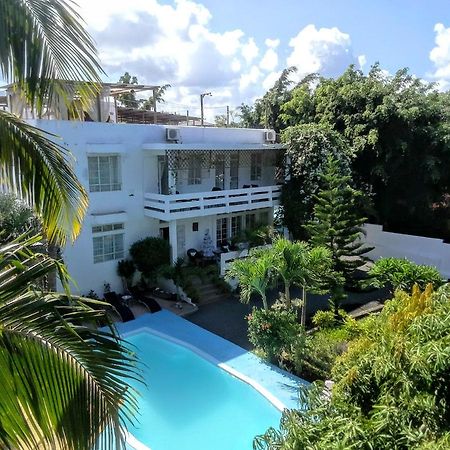 Villa Osumare Guest House Flic-en-Flacq エクステリア 写真